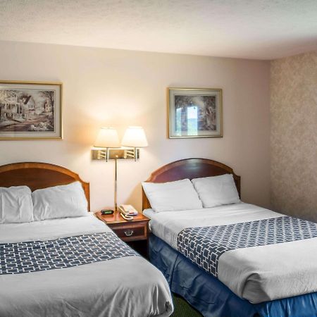 Econo Lodge Hornell Экстерьер фото