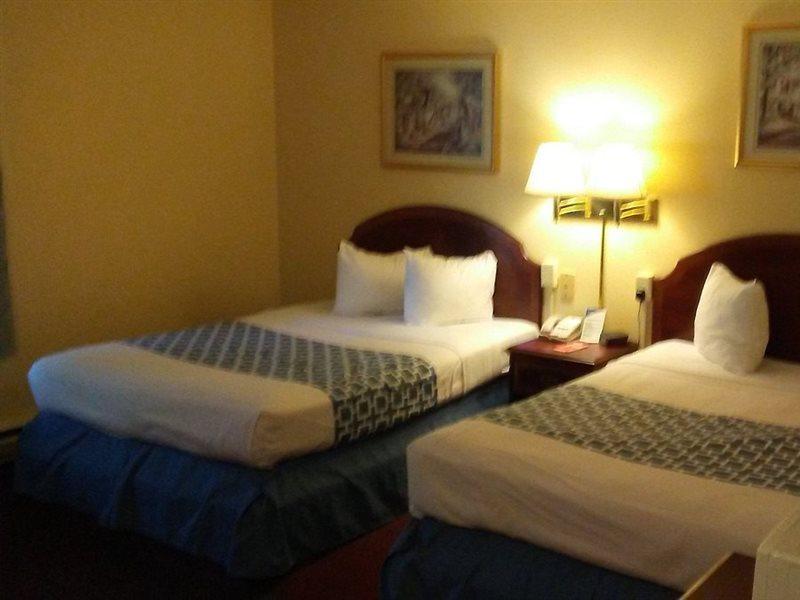 Econo Lodge Hornell Экстерьер фото