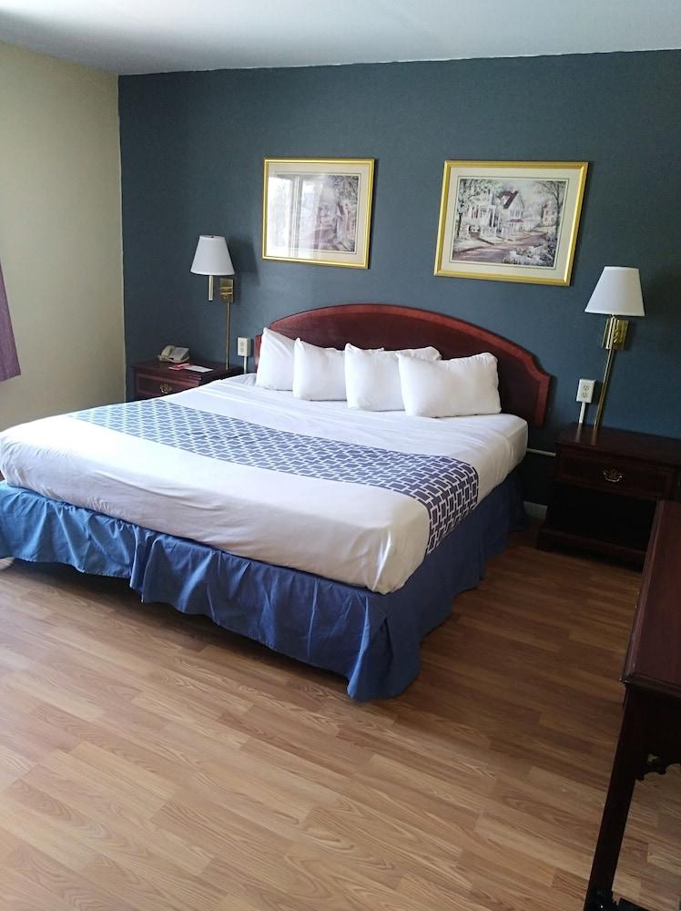 Econo Lodge Hornell Экстерьер фото
