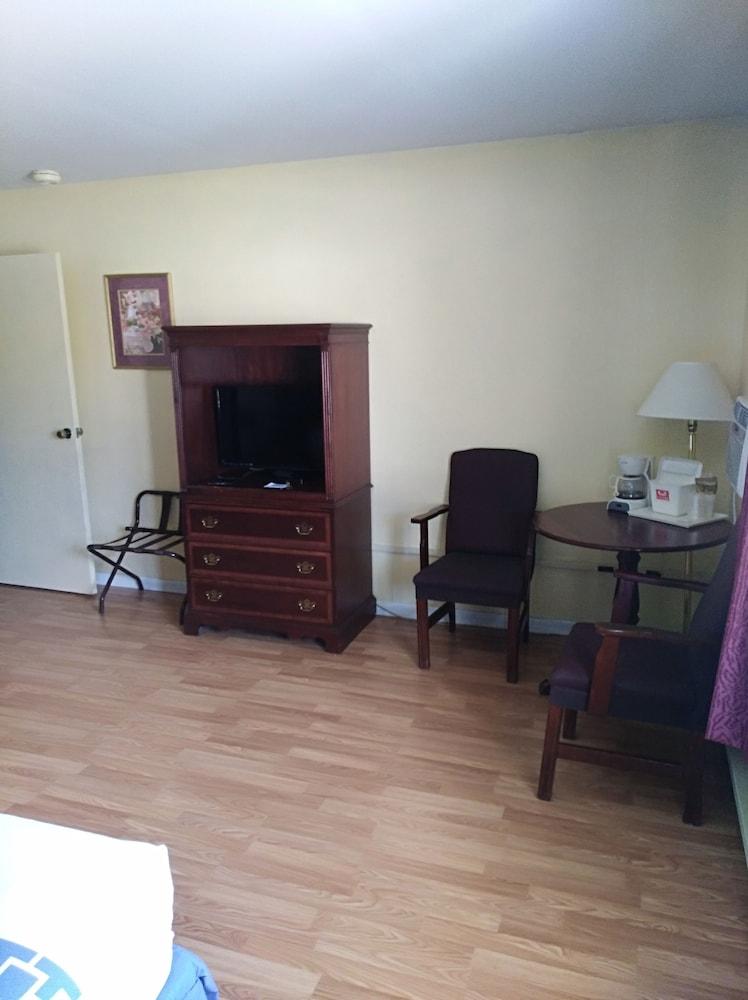 Econo Lodge Hornell Экстерьер фото