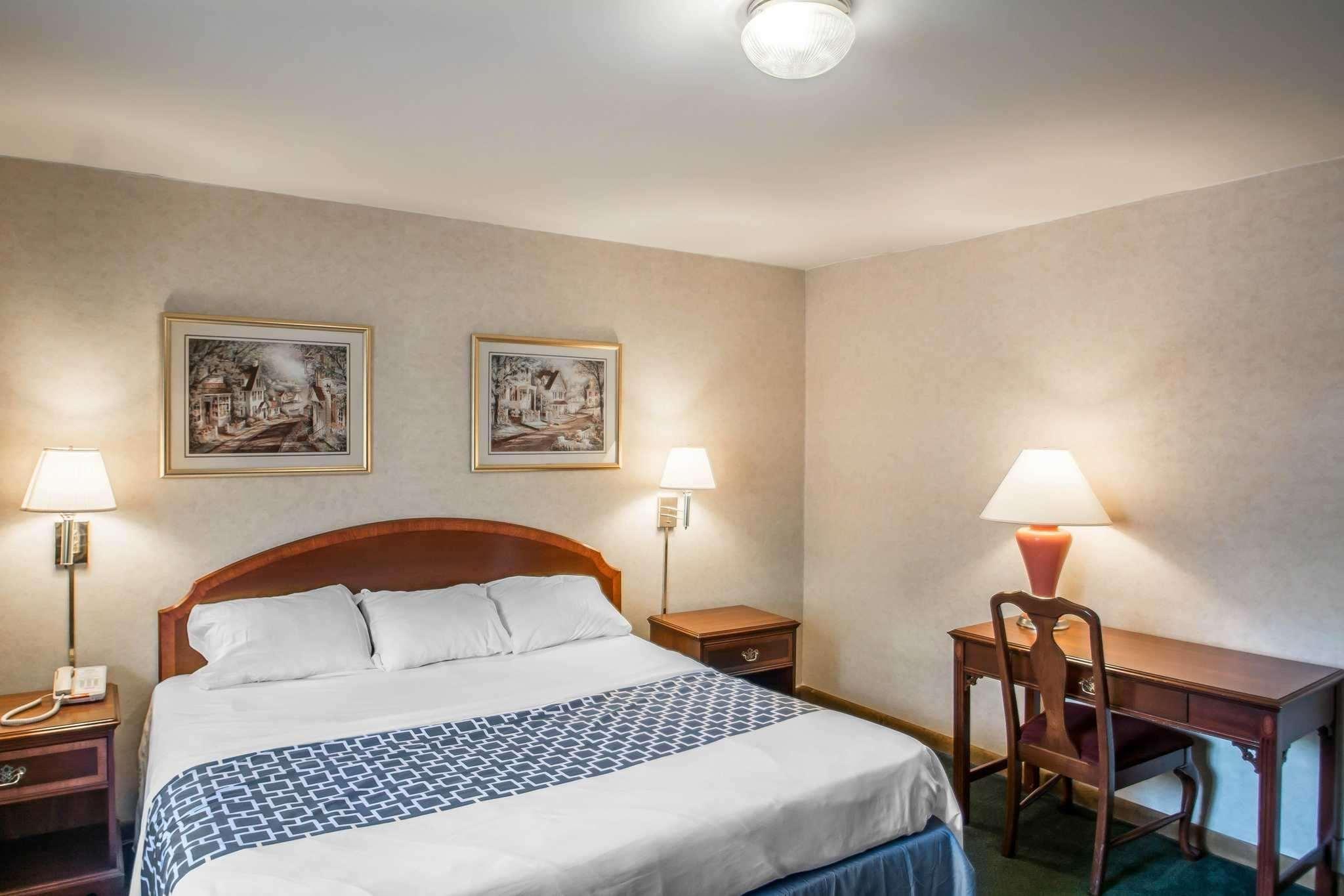Econo Lodge Hornell Экстерьер фото