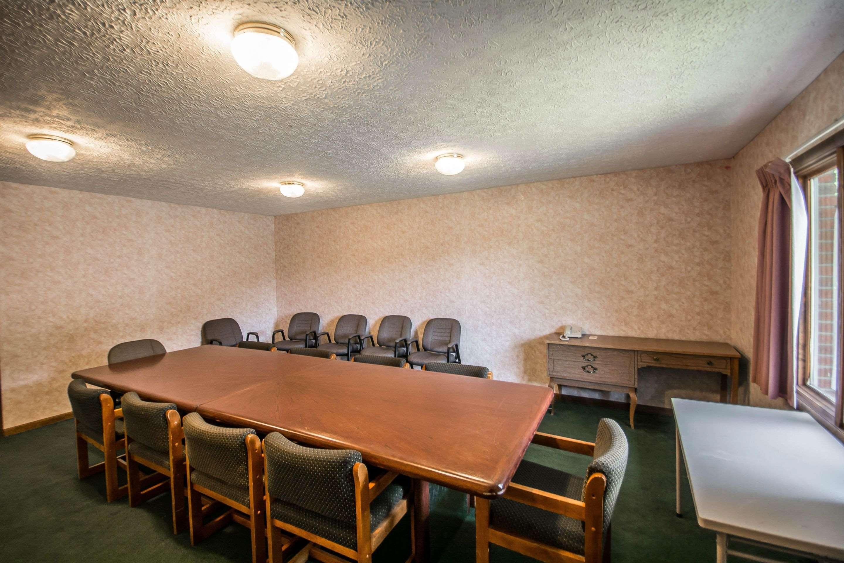 Econo Lodge Hornell Экстерьер фото